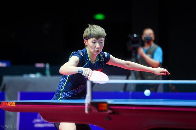 加上冷静地 加上冷静地