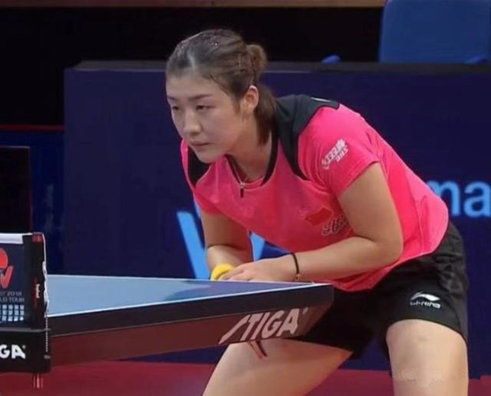 在休赛期的 在休赛期的