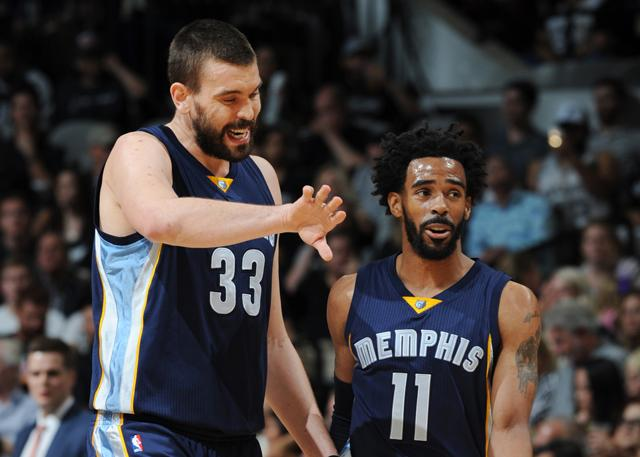 汤普森显然 汤普森显然